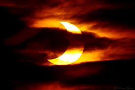 EclipseSunset10-23-14inSunsetCloudline