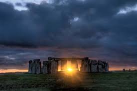 StonehengeSolsticeSunrise