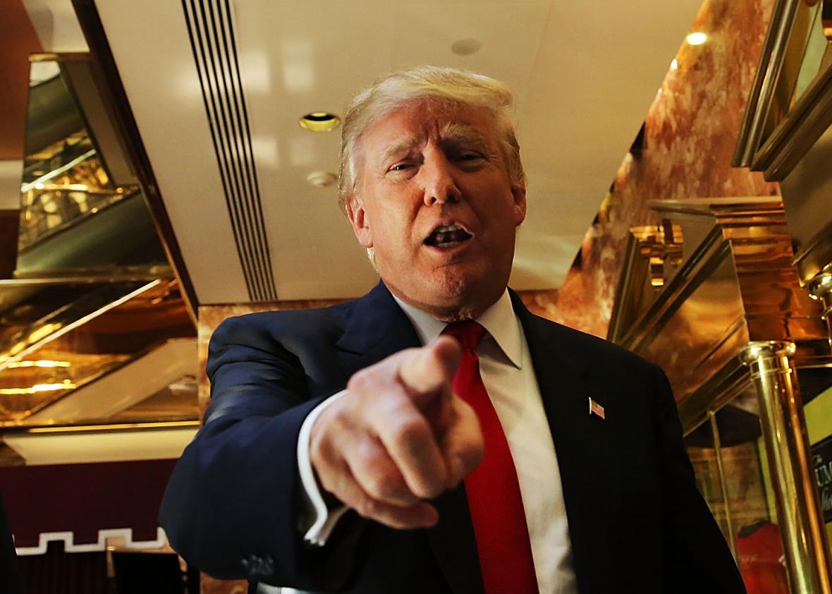 4FacebookTrumpPointingdownTrumpTower111kb
