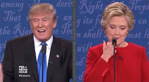 2shot-hillaryfingerchinsignal