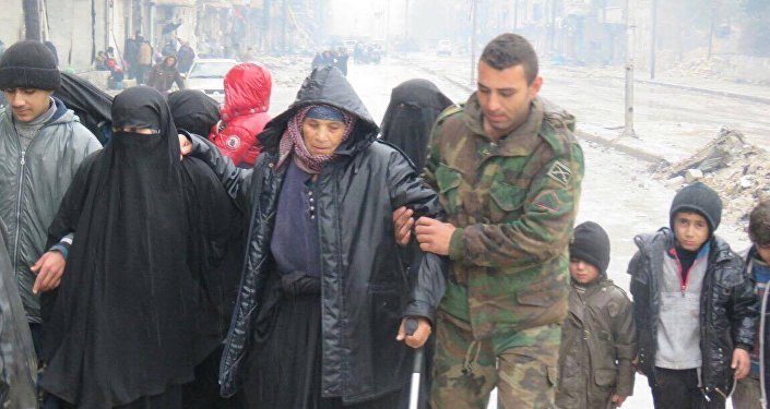 alepposiegelifted-civilianshelpedbysyrianarmy