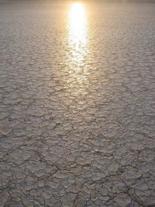 450px-Desert_sunsetSRCPeteForsyth-WikiStrategies-