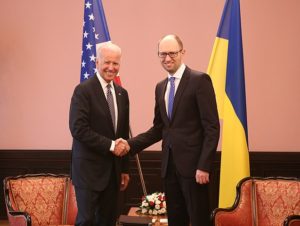 Vice President Joe Biden meeting Prime Minister Yatsenyuk of Ukraine in April 2014.