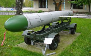 Here is a Kh-55 Soviet cruise missile. During the Cold War Yemen had been a Soviet ally possessing a very large stockpile of military ordinance, such as this mid-1970 Soviet model that very much resembles the broken parts and ID numbers presented as “Iranian” at the Saudi Press show. 