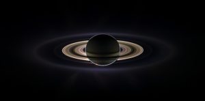 640px-Saturn_eclipse