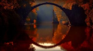 AutumnRiverArchBridgeInfinity