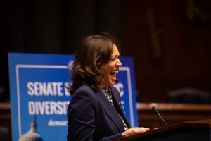 640px-Kamala-Harris-Cackling-SRC-cc.2.0